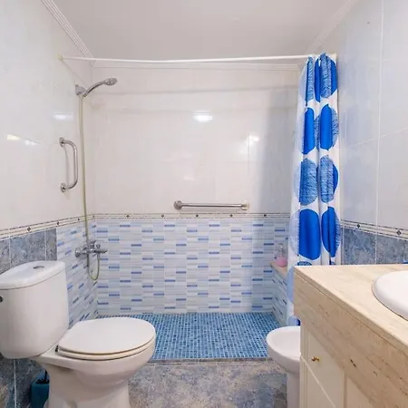 En Complejo Residencial, Con Piscina. Apartment Salou